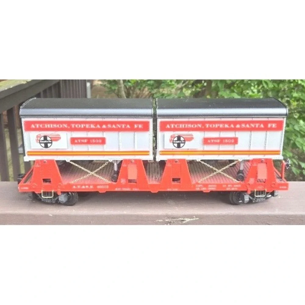 Polk's G Scale Santa Fe Piggyback Flatcar with Two‎ Trailers REA-46502